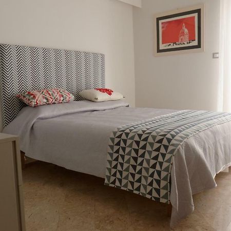 B&B Questa Casa Non E'Un Albergo Палермо Экстерьер фото